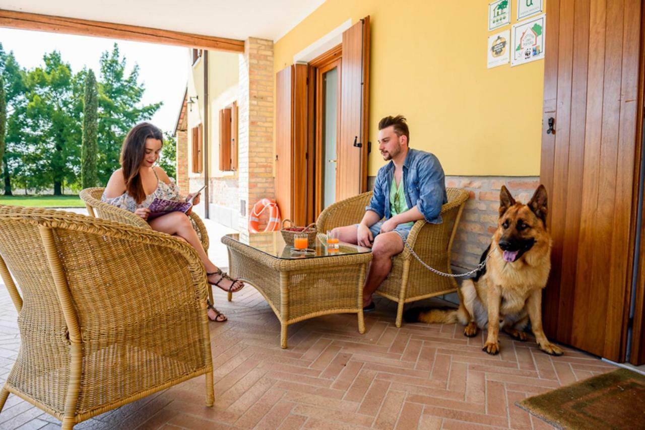 Agriturismo Tenuta Regina - Glamping Luxury Lodges And Apartments Palazzolo dello Stella Exterior photo