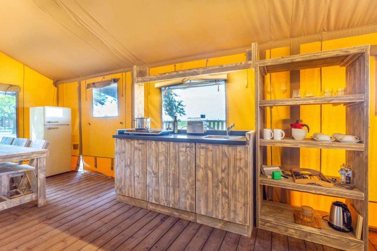 Agriturismo Tenuta Regina - Glamping Luxury Lodges And Apartments Palazzolo dello Stella Exterior photo
