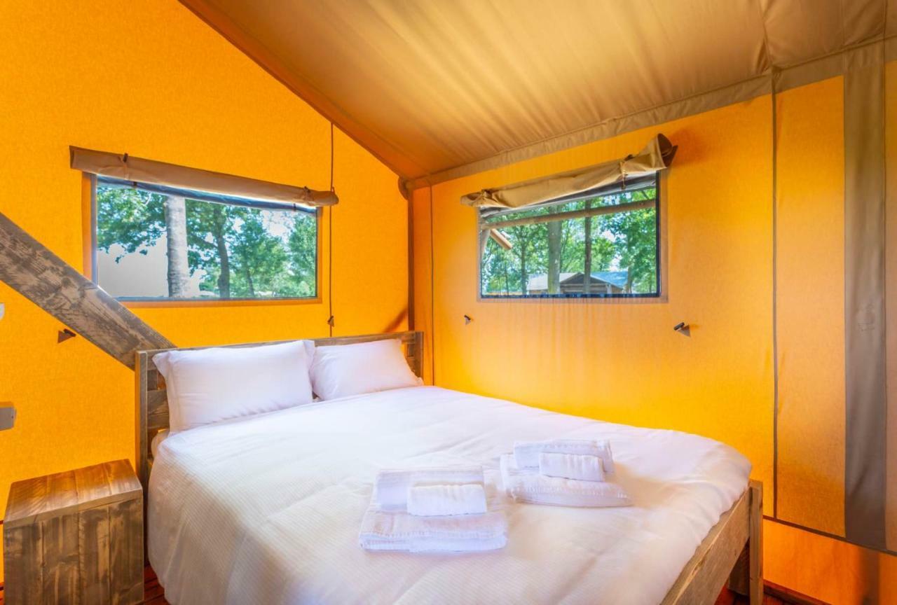 Agriturismo Tenuta Regina - Glamping Luxury Lodges And Apartments Palazzolo dello Stella Exterior photo