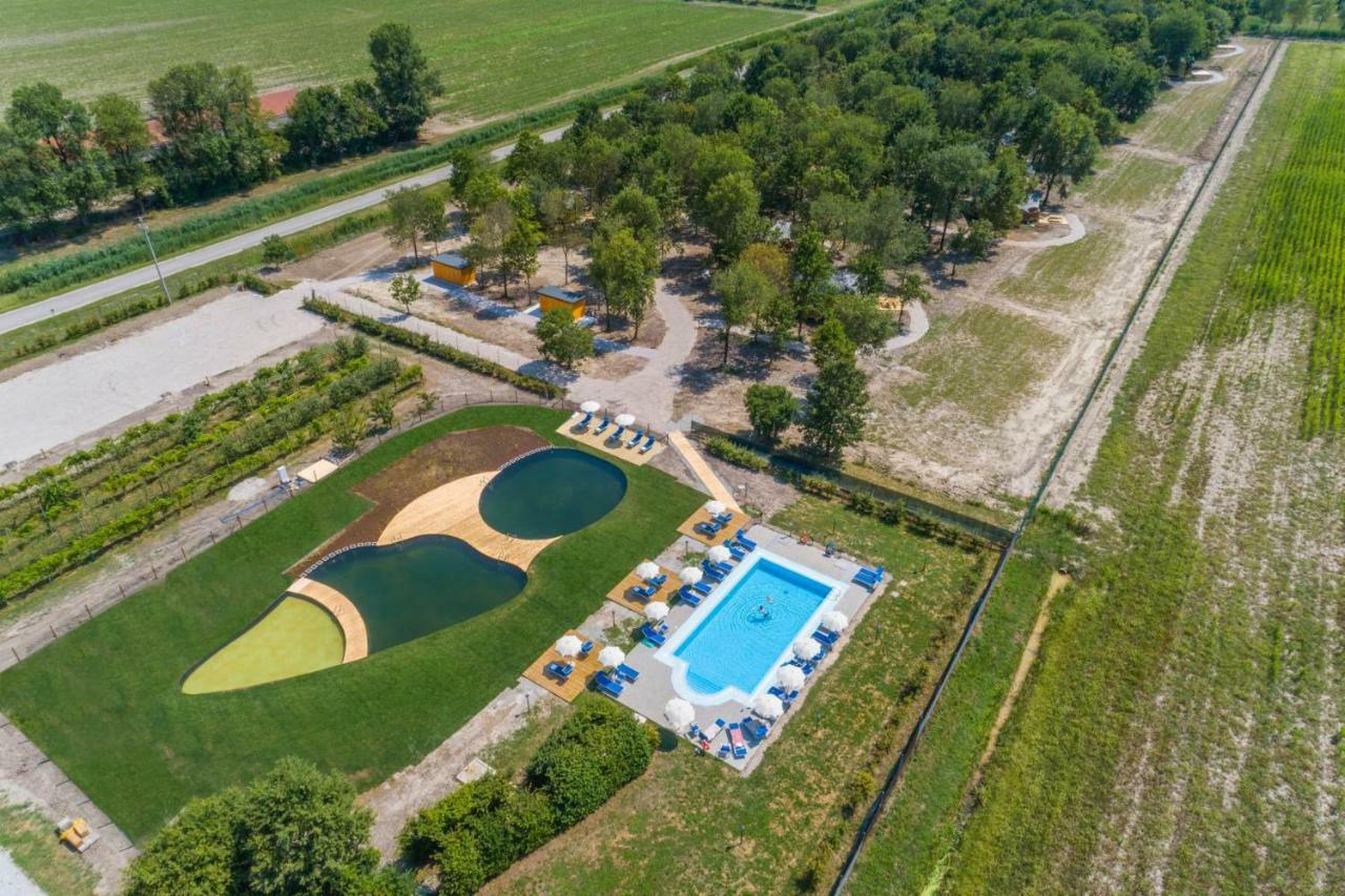 Agriturismo Tenuta Regina - Glamping Luxury Lodges And Apartments Palazzolo dello Stella Exterior photo